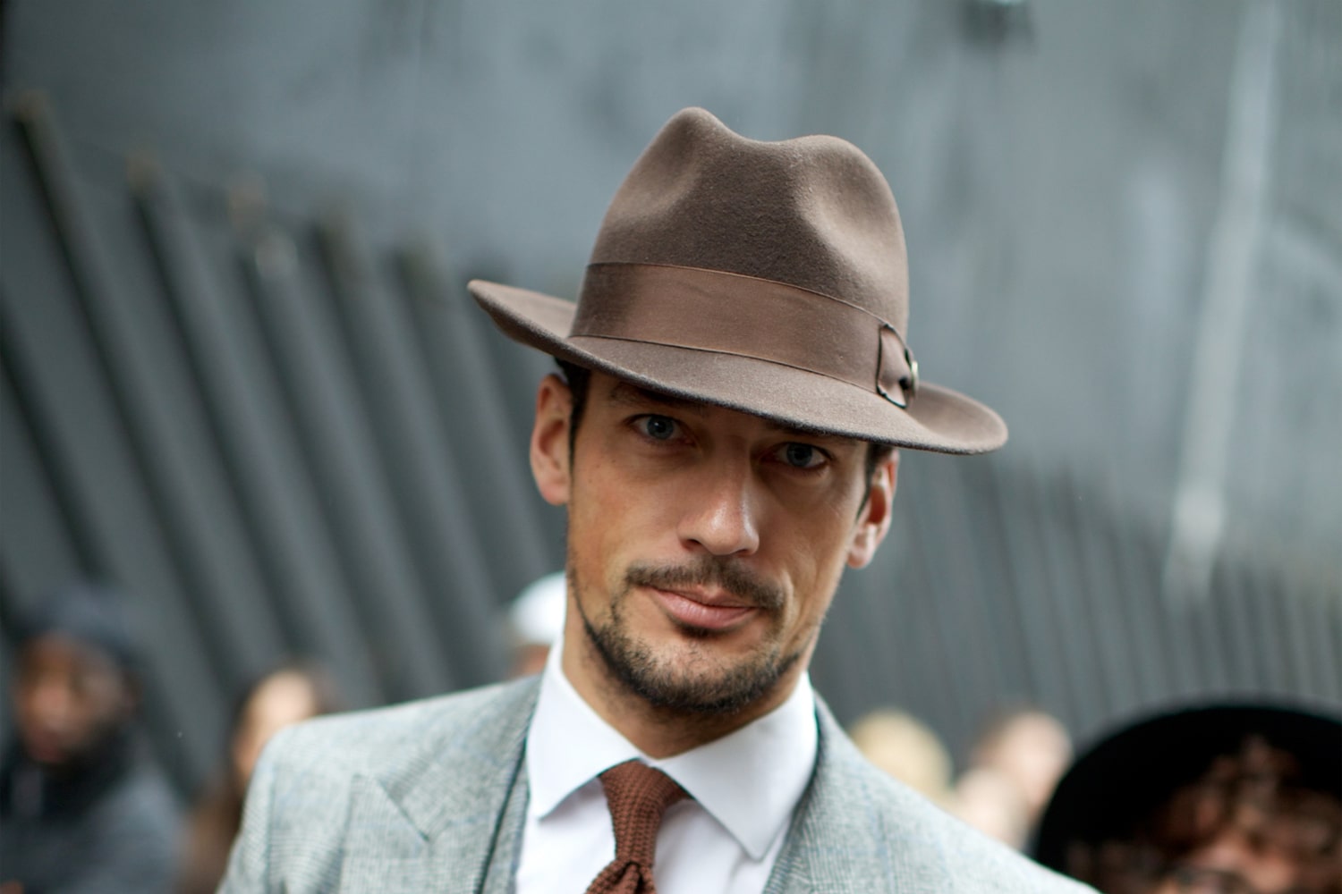 Try New and Unique Taste of Men’s Hat with Wide Brim Fedora Hats